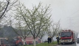 常州货车自燃最新爆料,火光冲天，紧急救援展开