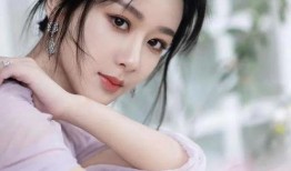 杨紫最新爆料曝光图片,独家曝光幕后花絮，带你走进影视幕后世界