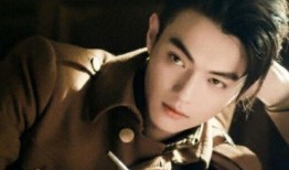 许凯新剧最新爆料,神秘角色引期待，剧情反转再掀高潮！