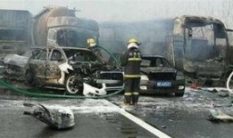 安徽车祸最新爆料,悲剧现场细节披露，事故原因引关注