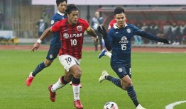 亚冠最新爆料,神秘强援加盟，赛程调整引发热议